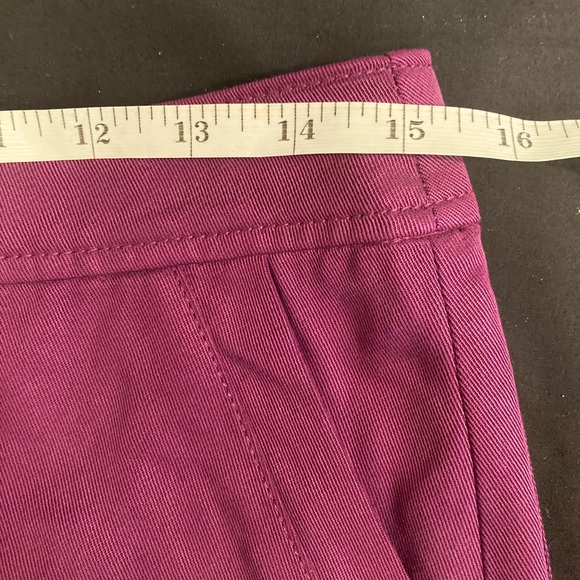 NWT White House Black Market, The 5" Short, Twill Lace Up, Color Gypsy, Size 4P - Picture 12 of 15